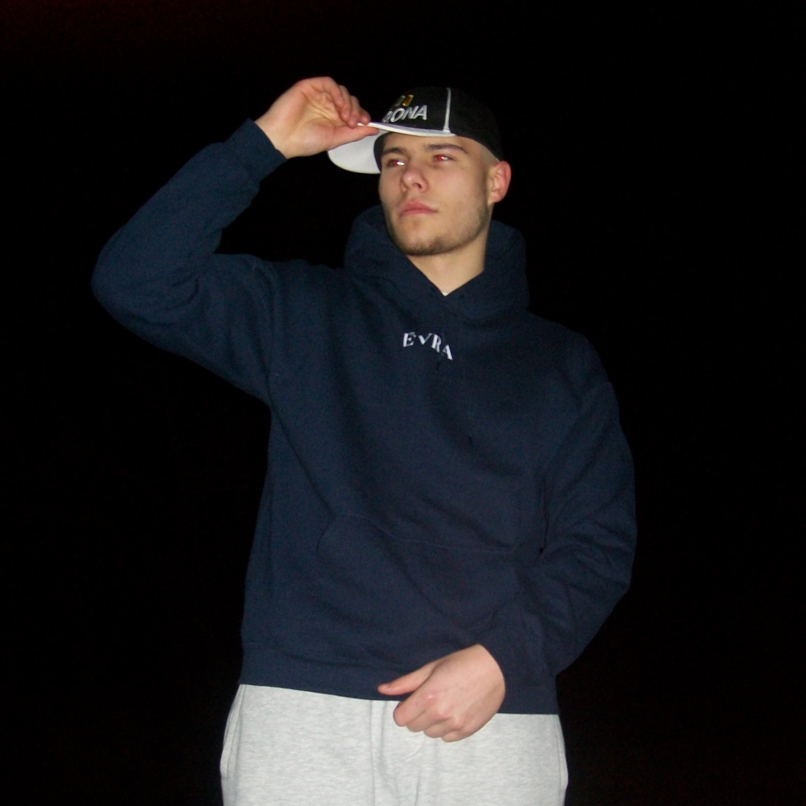 ÉVRA Hoodie